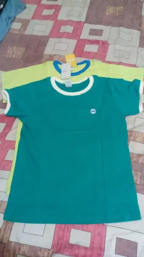 Camisas unissex 2, 8 e 10 anos