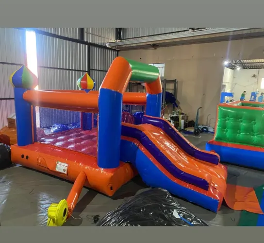 Vendo brinquedo inflável 
