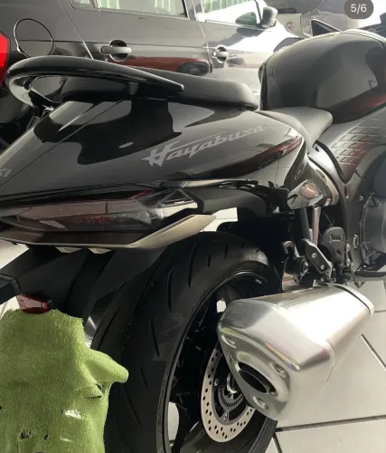 Suzuki Hayabusa GSX 1300 - 2026