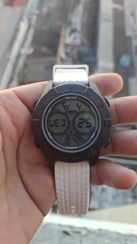 Relógio mormaii original vendo olx pay mais entrega para todo Brasil faço envio 