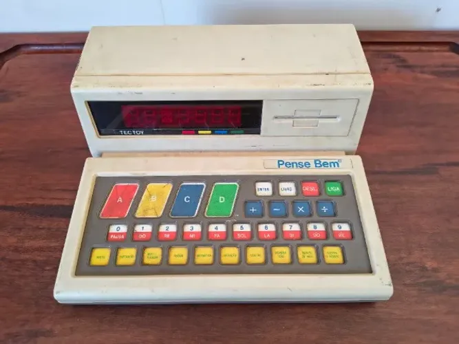 Brinquedo antigo pense bem