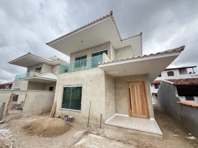 Casa em Araruama (3 Quartos - 2 Suítes) - R$ 1.200.000,00 - Pontinha