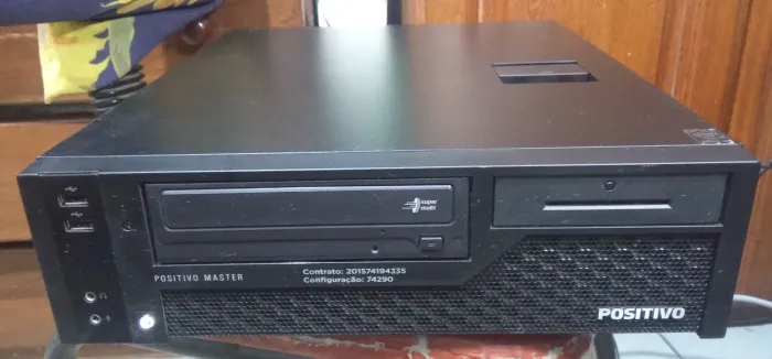 CPU core i3-4160. 6 GB DDR3. HD 500gb
