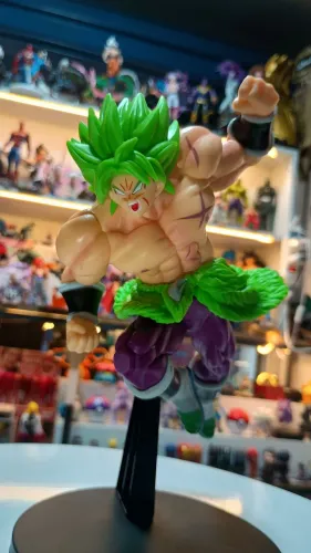 Dragon Boll Z BROLY