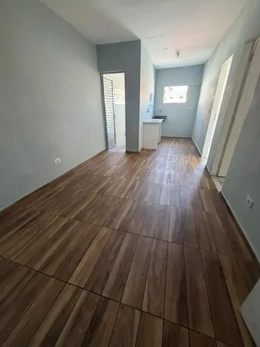 Apartamento para locação em Ferraz, na Rua Nicolau de Léo