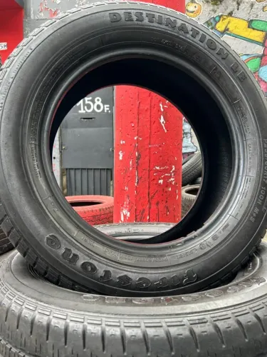 Pneus 235/60/17 Firestone estado de novo por 850$ os 2 instalados 12xs/juros