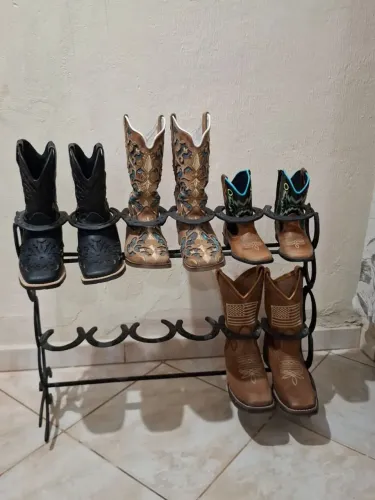 Suporte botas ferraduras