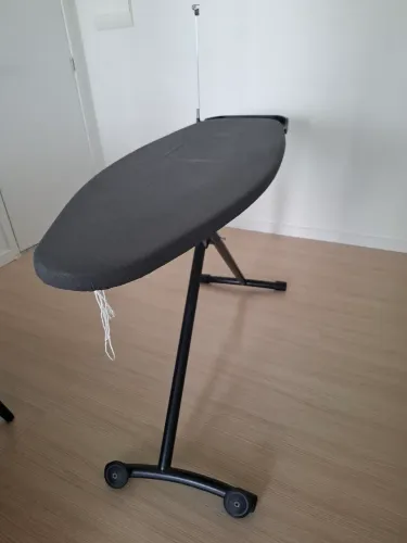 Tábua de passar reforçada