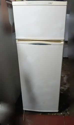 Geladeira Brastemp 480 reais funcionando perfeitamente aceito cartão ou pix entrego
