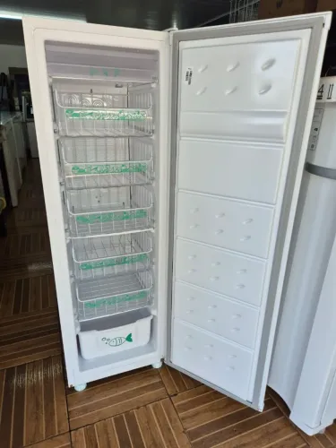 Freezer Vertical Consul 142 litros