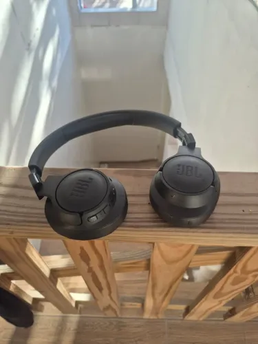 Fone Bluetooth JBL ((barbada))