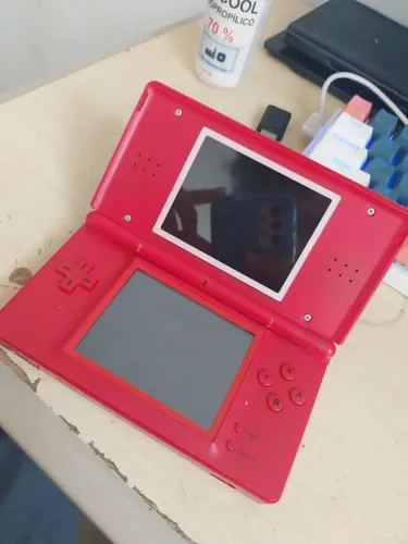 Nintendo DS Lite