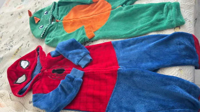 Dois Pijamas infantil 