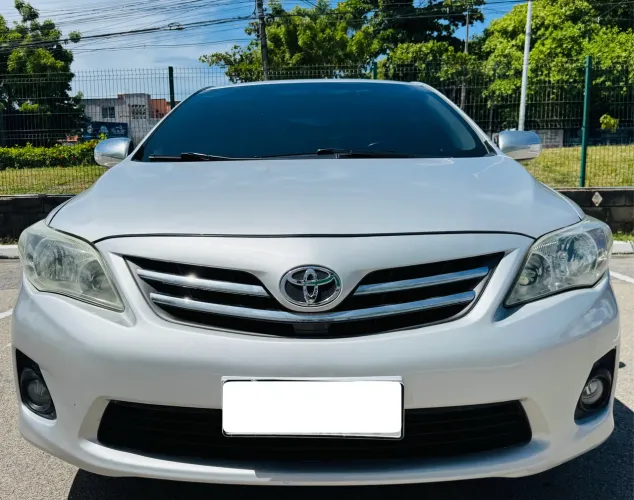 Toyota Corolla XEI 2.0 Flex 16V Aut. 2013
