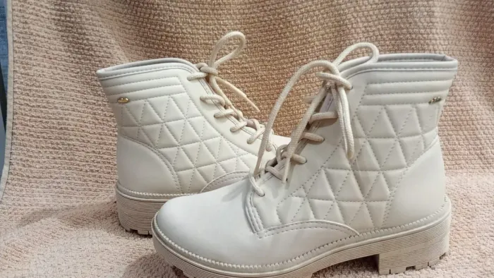 Bota coturno cano curto Tratorada Dakota número 35