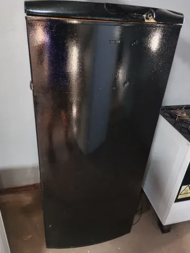 Geladeira funcionando perfeitamente entrego