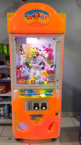 Máquina de pelúcia