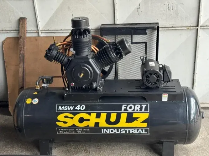 Compressor Fort MSW 40/425 - 40 PCM (Seminovo)