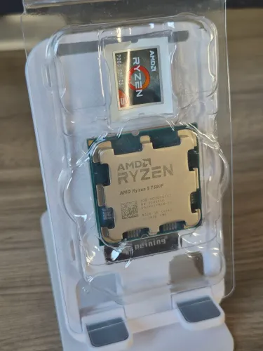 Processador Ryzen 5 7500F AM5 3.7Ghz Oem