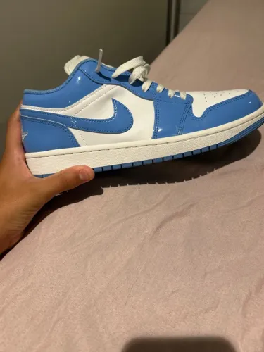 VENDO JORDAN LOW 1 AZUL NIKE