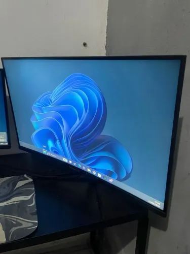 Monitor 32 polegadas, 165hz