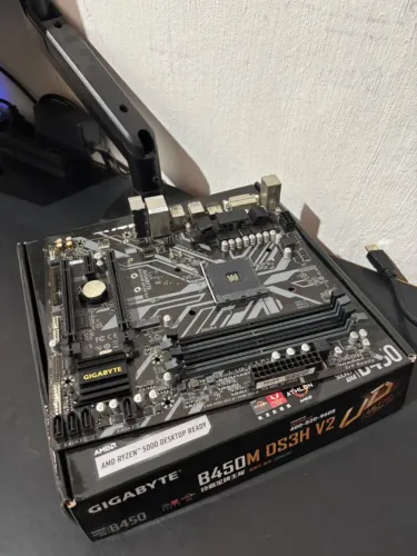 Placa mãe b450m ds3h v2