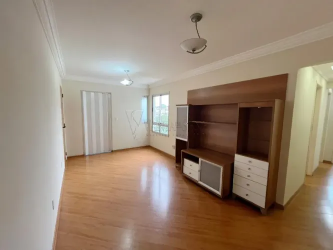 Locação de Apartamento - Padrão no Bairro Monte Castelo em São José dos Campos/SP.