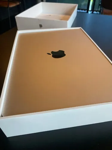 Macbook Air - 8gb 256gb SSD M1 13 pol