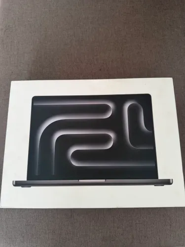MacBook m5 pro 14 polgds