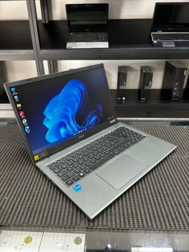 Notebook Acer Aspire AG15-71P-53D9 Core I5 13ª Ger 512Gb SSD 16Gb DDR5 Tela 15.6"
