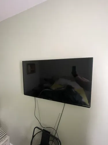 TV Panasonic Viera 42 LED Full HD + suporte