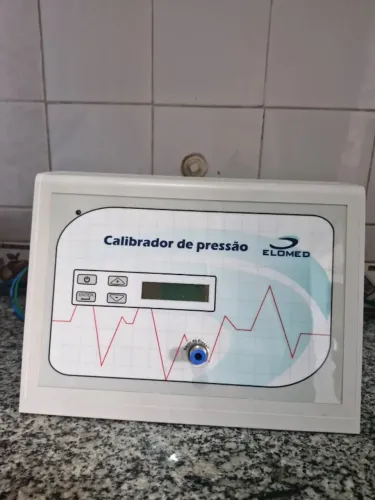 Calibrador de Pressão IP300.5 Calibração e ajuste de esfigmomanômetros