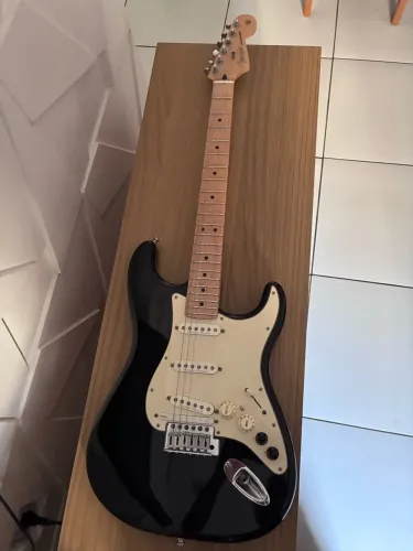 Guitarra Fender G5