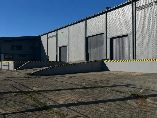 Galpão / Depósito / Armazém em Águas Belas - São José dos Pinhais
