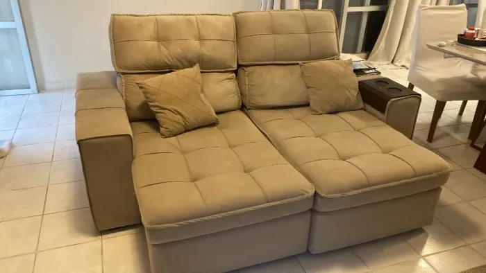 Sofá retrátil 2m