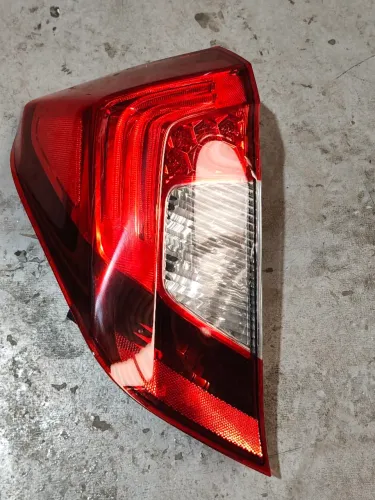 Lanterna esquerda LED Honda Fit 2017 2018 2019 2020 2021