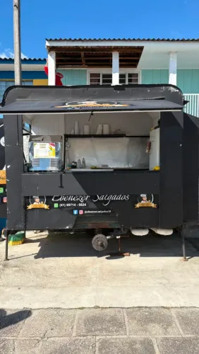Vendo trailer de lanche