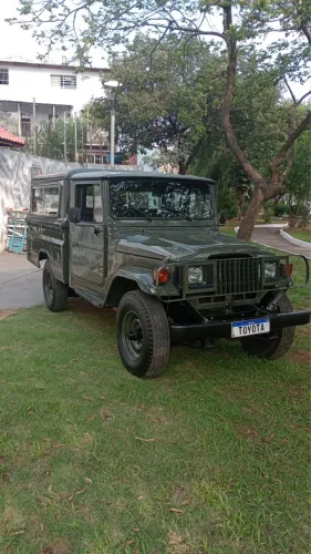 Toyota Band.Picape Chassi Curto Diesel 1999
