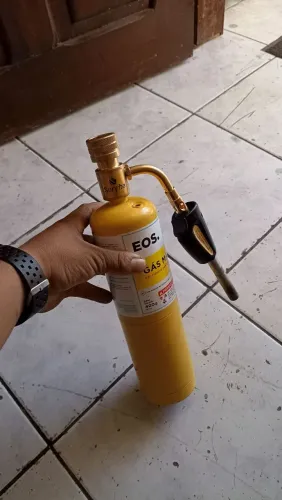 Vendo um maçarico completo portátil