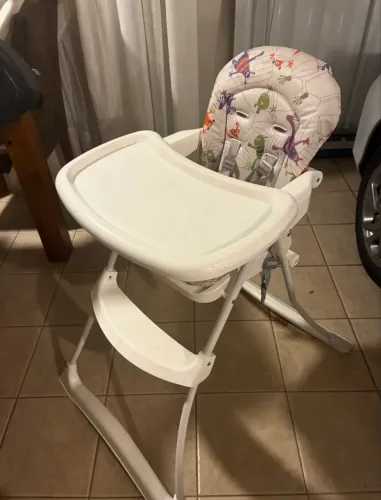 Cadeira de alimentação