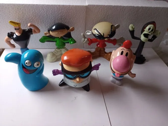 7 bonecos Coleção Mansão Foster MC Donald's