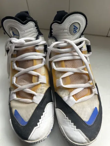 Tennis Jordan