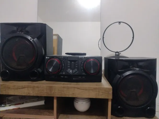 Aparelho de som LG com Bluetooth 