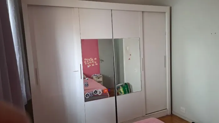 Guarda-Roupa Casal Gigante (2,80m) c/ Portas de Correr e Espelho