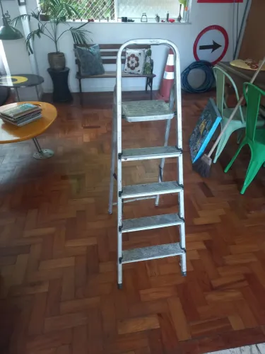 Escada alumínio