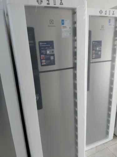 Geladeira Electrolux Z *
