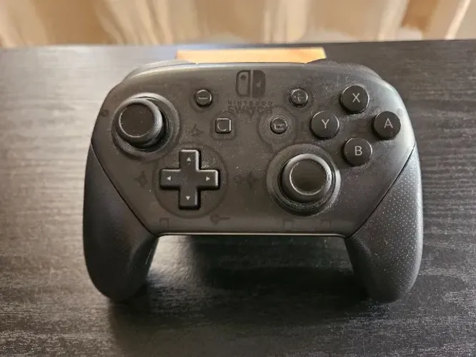 Controle Nintendo Switch Pro
