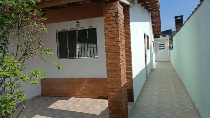 Casa térrea, lado praia área nobre no Suarão, Itanhaém
