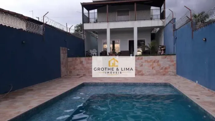 Chácara TOP venda AT: 500m², AC: 340m, 3 dorm, suíte, 4 vg carro, excelente local, fácil a
