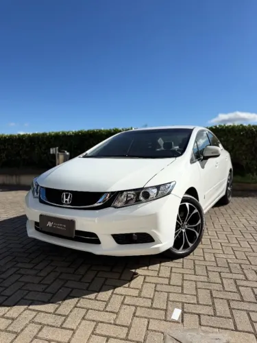 Honda Civic Sedan LXR 2.0 Flexone 16V Aut. 4P 2015
